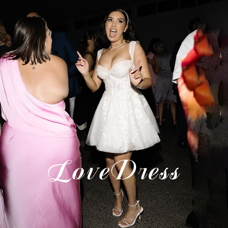 Lovedress-背中の開いたきらびやかなレースのガウン、短いウェディングドレス、3D花、Vネック、アップリケ、ノースリーブ、光沢、花嫁のドレス