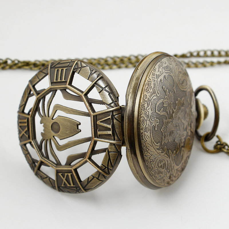 Reloj de bolsillo de cuarzo tallado de araña para hombres, reloj de cadena de collar Vintage hueco, moda creativa