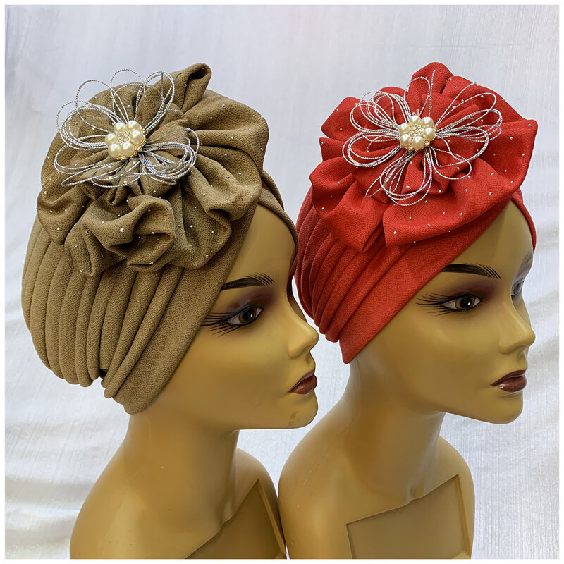 6/12 Stück Mode muslimischen weiblichen Turban Hut Motorhaube Gold Samt heißen Strass solide indische Mütze Haar Mützen Kappe für Frauen