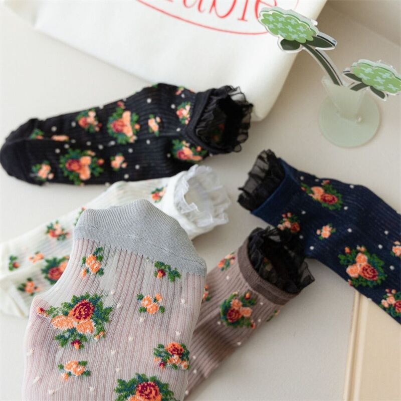 Ultra-thin Crystal Silk Socks Anti-Friction Foot Sweat Absorbing Lace Ruffle Socks Mid-tube Breathable Floral Embroidery Socks