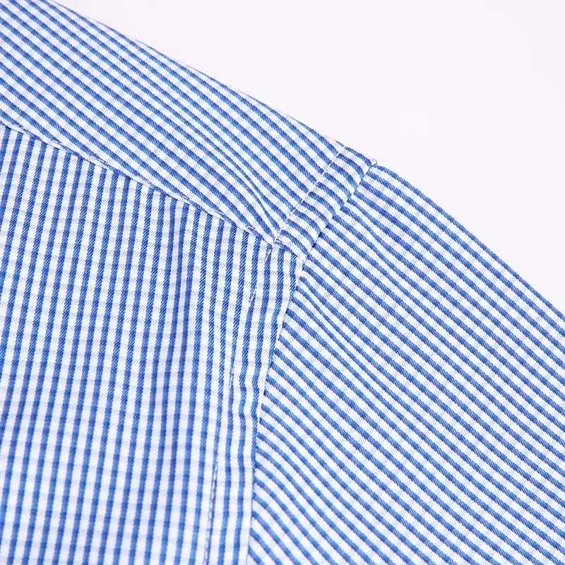 Camisa a cuadros azul claro para hombre, camisa de vestir de negocios de manga larga con bolsillo en el pecho, ropa masculina a cuadros de ajuste Regular, novedad de 2020