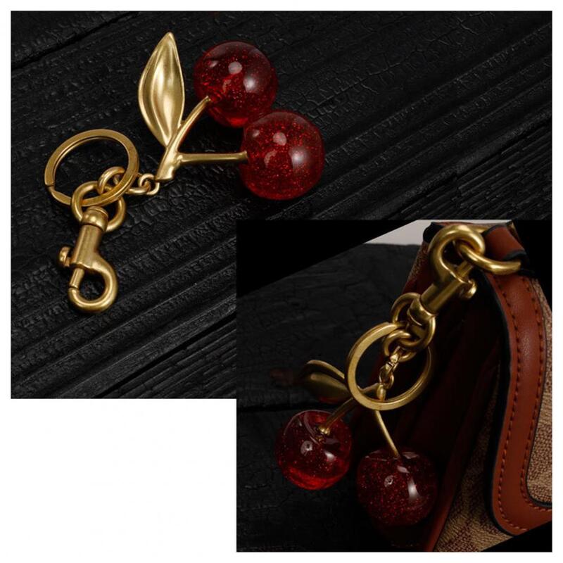 Colgante de cereza con forma de hoja de fruta, llavero exquisito, decoración de bolso de hombro, llavero, accesorio de bolso