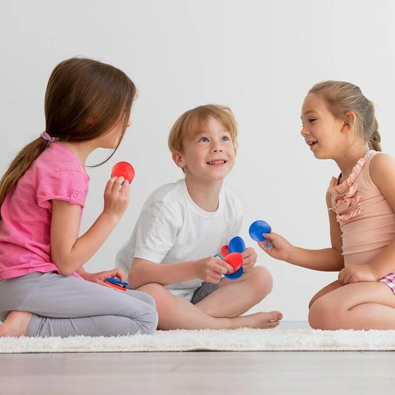 子供のための木製フィンガーキャスター,回転が簡単,収納が簡単,遊びが簡単,耐久性のあるパーティーの記念品,音楽玩具,8個