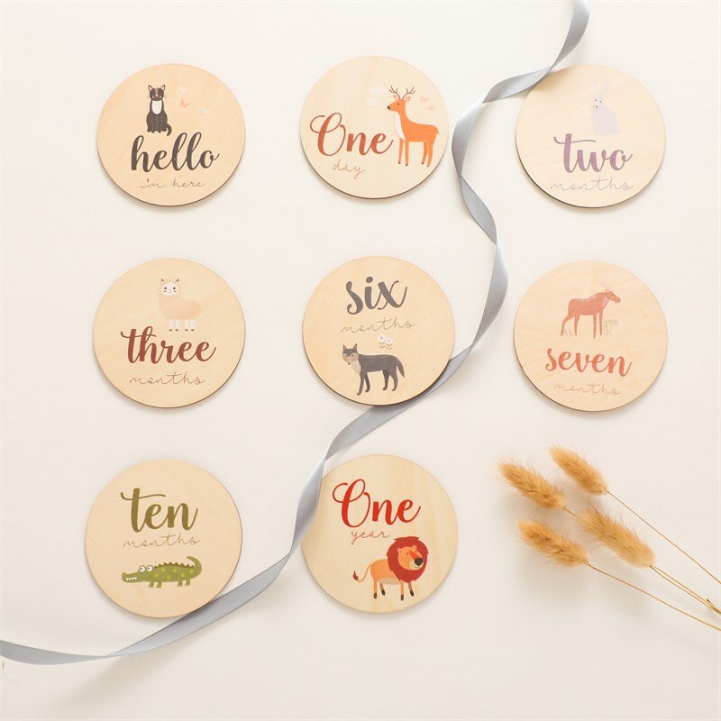Baby Wooden Milestone Monthly Recording Memorial Cards Cute Animal Newborn Photography Props Educational Toys Baby Birthday Gift