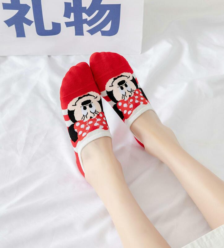 5 pairs Hot sale Cartoon Kawaii woman sock Mickey Minnie Donald winnie Daisy cotton girl slipper sock Funny invisible ankle sock