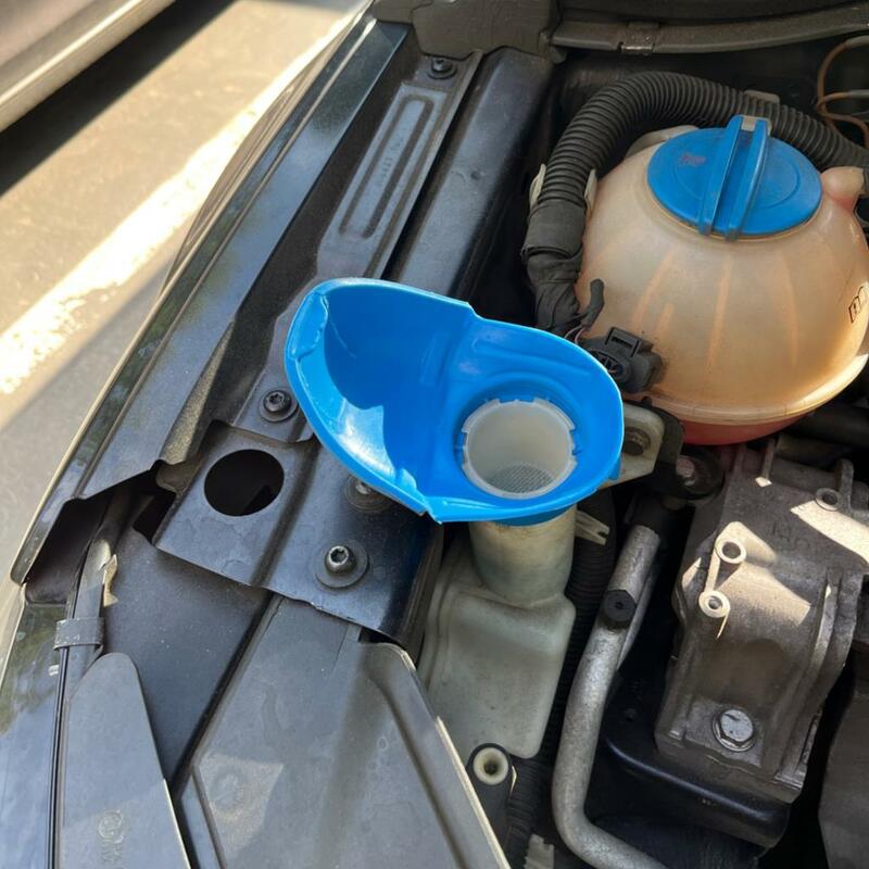 Tapa de llenado de fluido para limpiaparabrisas, tapa de depósito de embudo para VW Polo sedan Golf Tiguan Jetta CC Beetle Touareg Scirocco