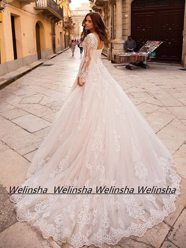 فستان زفاف دانتيل رائع للنساء ، أكمام طويلة ، رقبة على شكل حرف V ، قطار كنس مزين ، ثوب زفاف للعروس