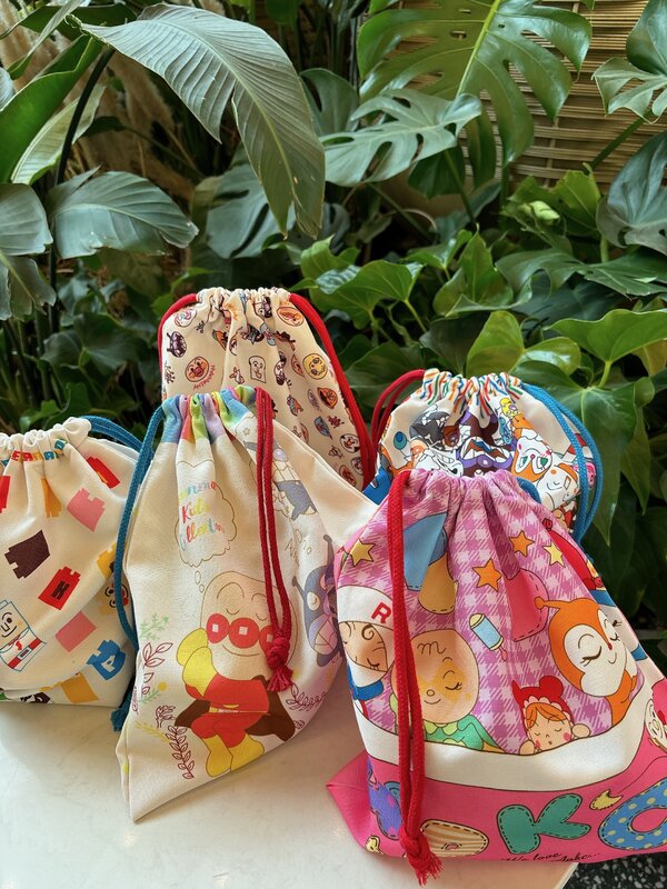 Anpanman Puzzle borsa portaoggetti con coulisse Shopping abbigliamento da viaggio borsa per pannolini mummia borse per imballaggio vari organizzatore di giocattoli per bambini