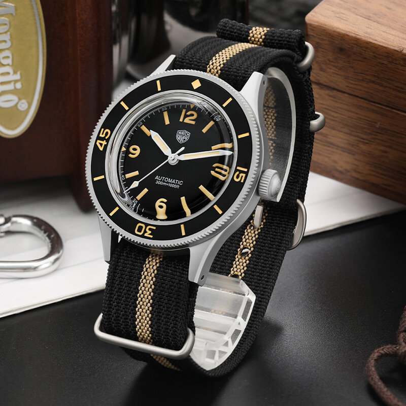 Watchdives นาฬิกาข้อมือ50ไสว NH35, นาฬิกาวินเทจ C3สว่างมากหน้าปัดแซฟไฟร์คริสตัลนาฬิกากันน้ำ300เมตร