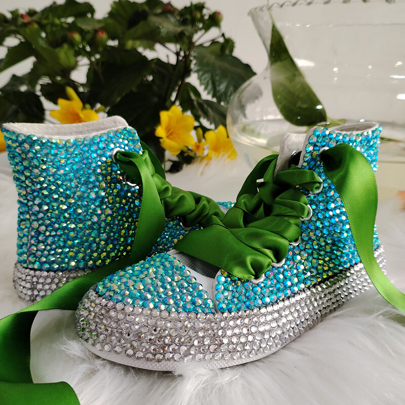 Sapatos de lona com strass para meninas e mulheres, sapatilhas Bling artesanais para festa de aniversário e casamento, sapatilhas doces com pérolas para crianças e mãe
