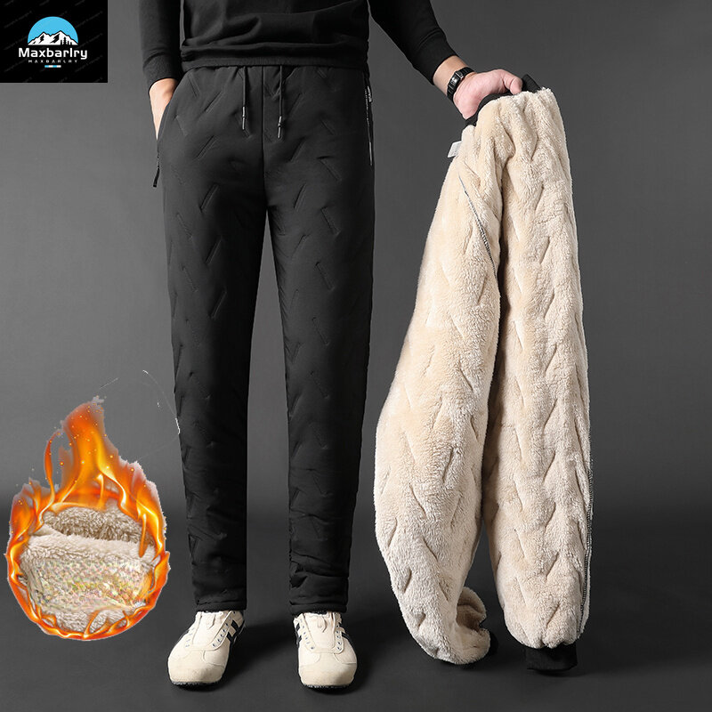 Celana olahraga bulu domba Pria, bawahan katun hangat ukuran besar dipertebal, pakaian luar tahan angin tipe lurus musim dingin