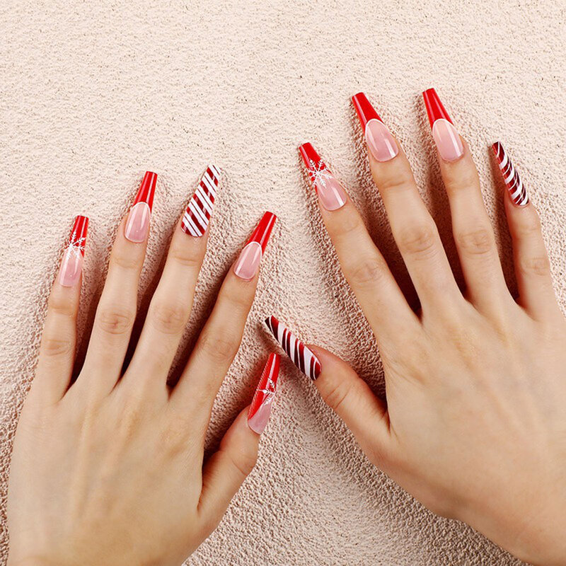 Faux ongles français pour femmes et filles, lignes rouges, motif flocon de neige, Noël, ongles artificiels, salon de manucure à la maison