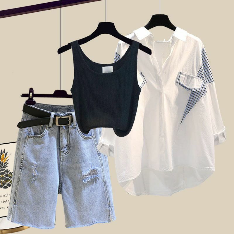 Летний женский комплект, новинка 2024, Корейская версия, рубашка в западном стиле, тонкие Универсальные джинсовые шорты, комплект из трех предметов