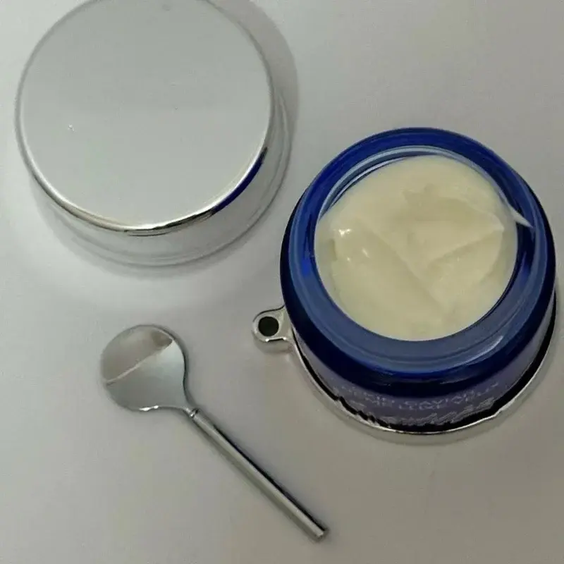 2024 Caviar Firming Face Cream Fade Eyebags Eye Serum Fade Fine Lines Moisturizing Lotion Facial Cleanser Loose Powder 50ml