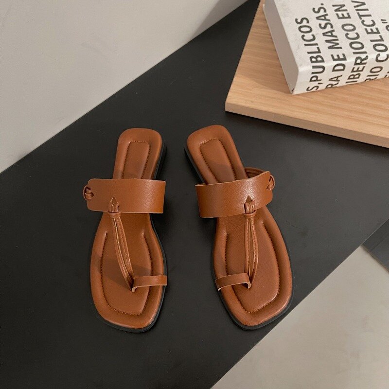 Comemore-Zapatillas de playa de tacón bajo para mujer, chanclas cómodas, parte inferior plana, color marrón, talla grande 42, 2024