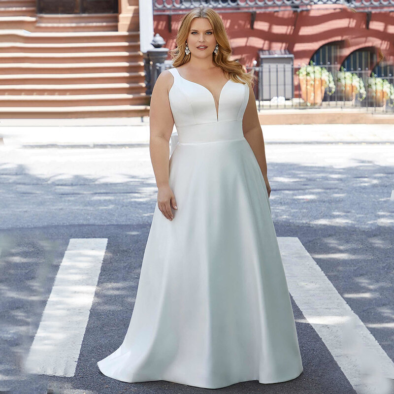 Hohe Qualität Hochzeit Kleider Plus Größe Frauen V-ausschnitt Ärmellose Braut Kleid Satin A-Line Sweep Zug Vestido De Roiva Plus Größe