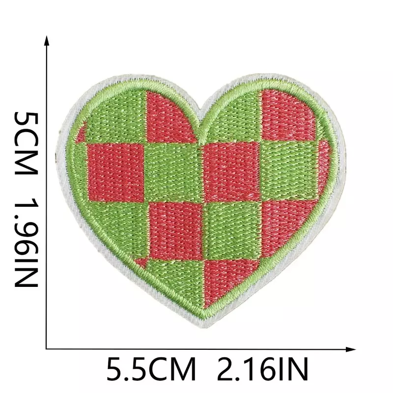 Cartoon Embroidery Patch para DIY Adesivos de rosto sorridente Ferro em remendos Emblemas de amor Emblema Acessórios de tecido adesivo Saco de pano Quente