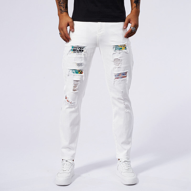 Jeans slim fit com patch angustiado masculino, calça jeans branca, perna reta casual, calça versátil de motociclista elástica, moda verão