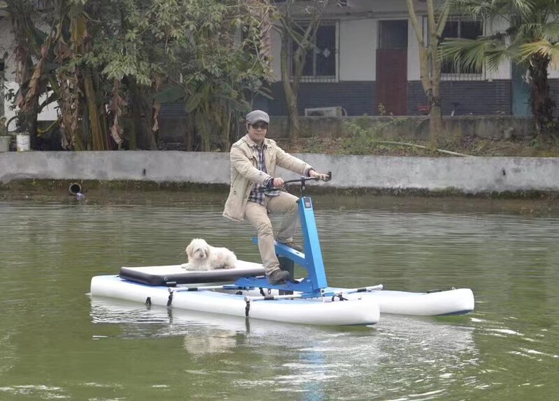 Bici da acqua in Pvc con punto goccia di alta qualità tubi gonfiabili a Banana galleggianti per bici da acqua a pedali bici