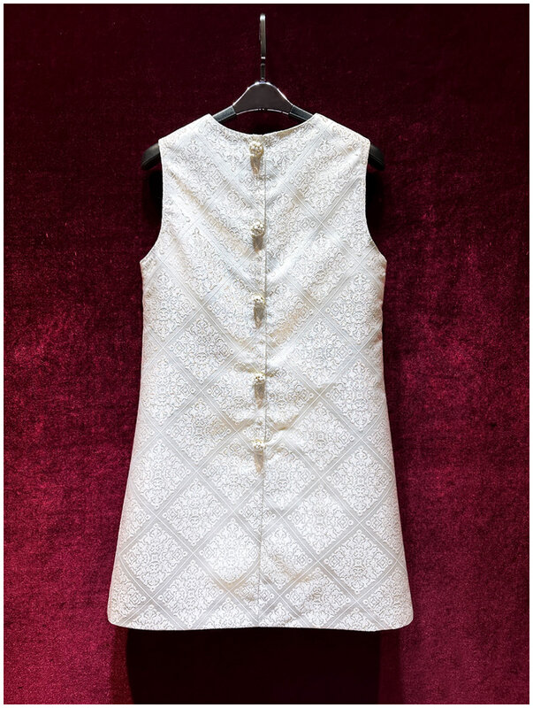 Lingzhiwu-vestido de Jacquard a la moda, hecho a mano, con apliques de cuentas de diseñador, sin mangas, línea A, novedad de verano 2024