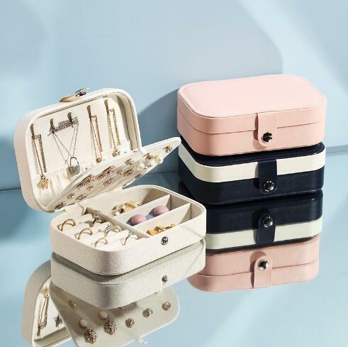 Recentemente 3 stile PU Storage unico portagioie viola all'ingrosso creativo portatile scatola di immagazzinaggio di viaggio orecchini anello caso scatola romantica