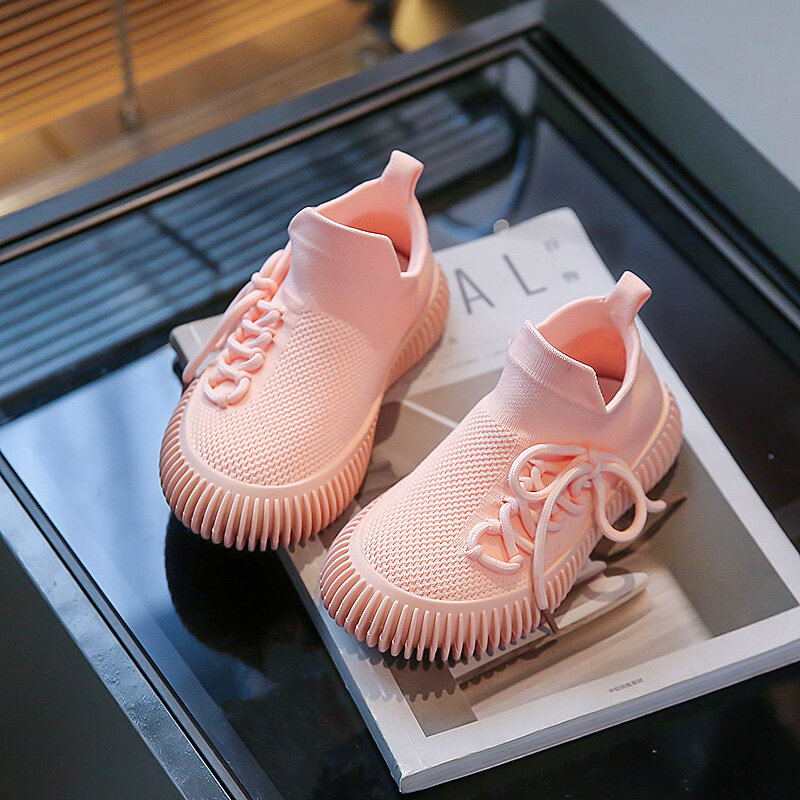 Crianças sapatos esportivos 2023 bebê crianças voando tecido de coco respirável tênis para meninas meninos sapatos casuais de sola macia