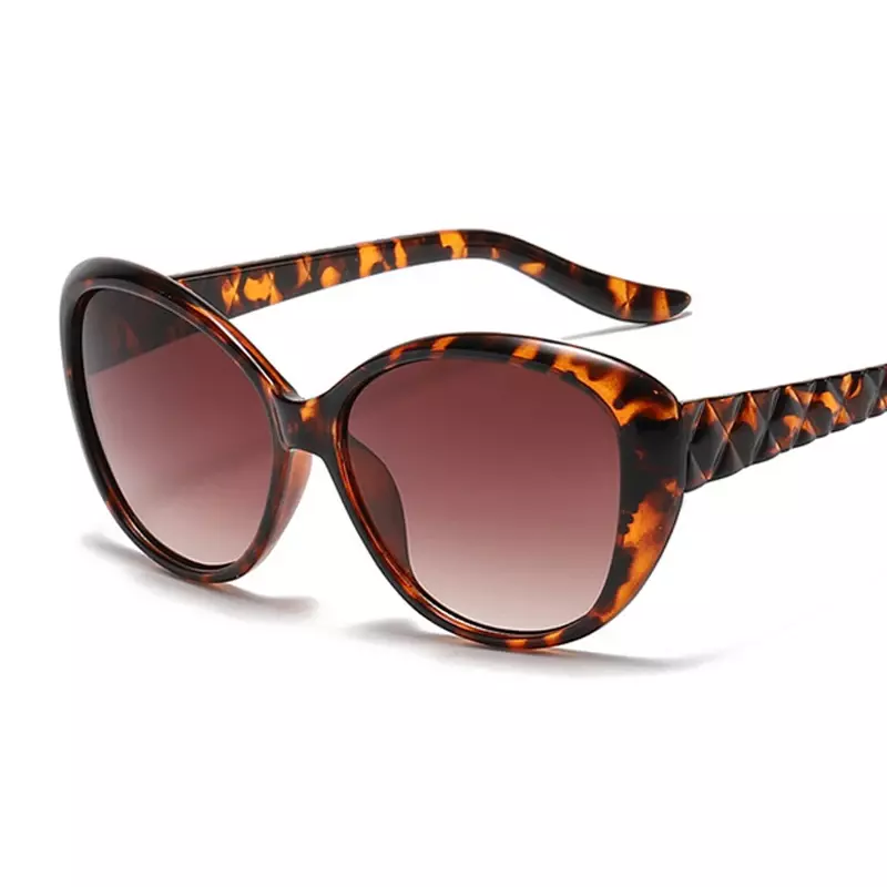 نظارات شمسية كلاسيكية لعين القط للنساء ، مصمم العلامة التجارية ، نظارات شمسية مستديرة ، مرآة متعددة الألوان ، إطار كبير ، أزياء نسائية