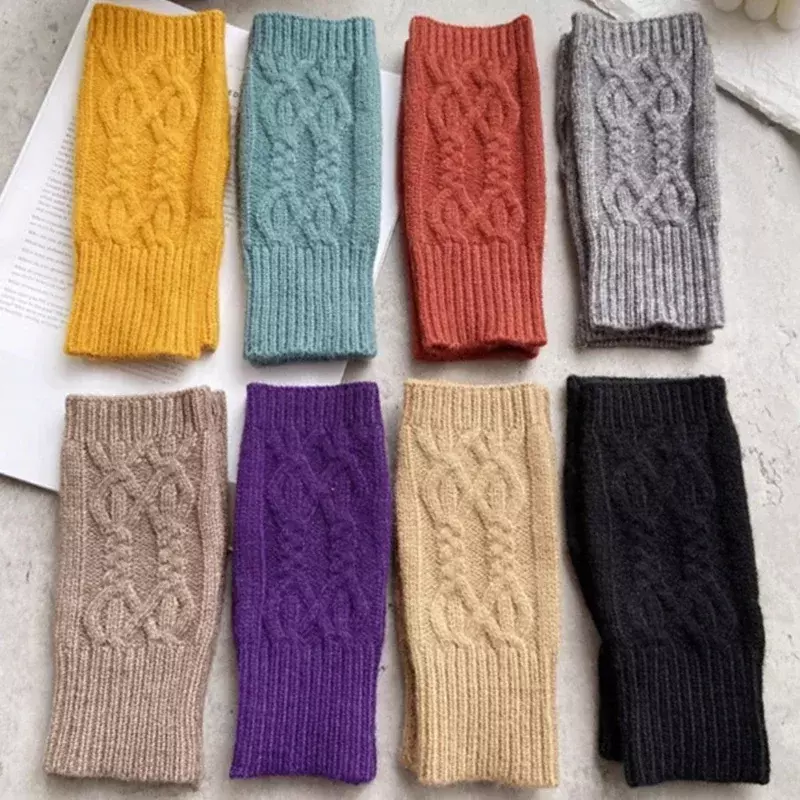 Guanti invernali senza dita da donna guanti caldi in morbida lana lavorati a maglia guanti corti elastici con mezze dita da polso eleganti