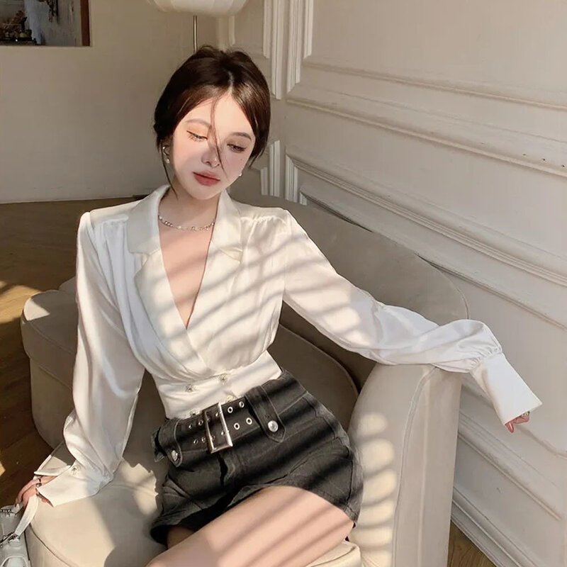 Korean Spring Temperament Women Blouse Vintage Chic Elegant Hollow Sleeve Tops Y2k Female Turndown Collar Casual Short Shirts