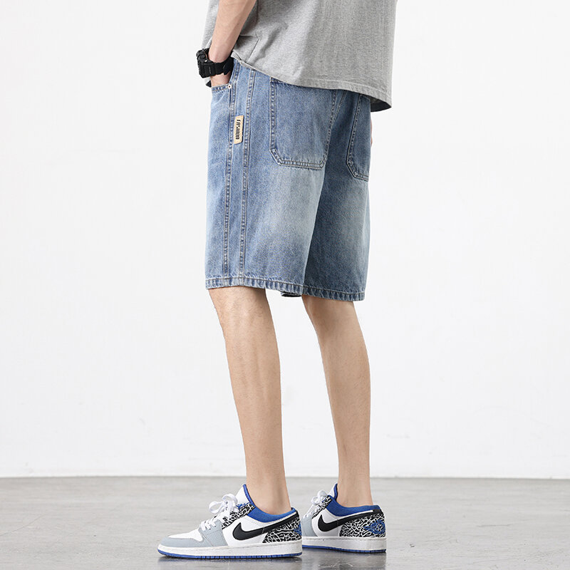 2024 męskie letnie koreańskie modne spodenki w stylu luźne proste jeansy w stylu Vintage krótkie luźna krótka jeansy męskie jasnoniebieskie