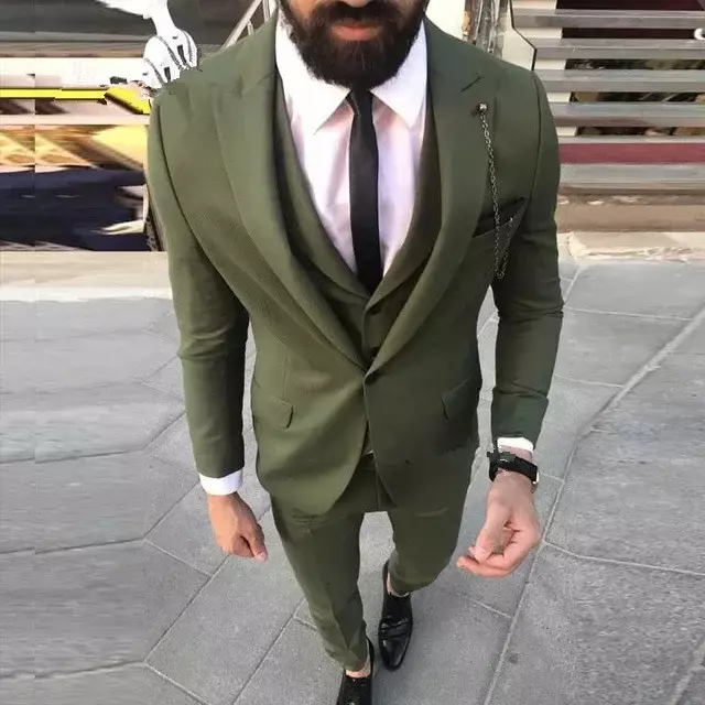 2024 neues Design Mode grüne Männer Anzüge Smart Casual Slim Fit Blazer Hombre Business hochwertige benutzer definierte 3 Stück Kostüm Homme