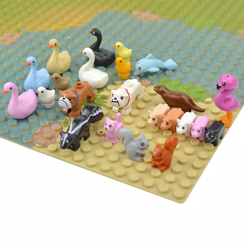 Blok bangunan hewan kota bebek angsa babi kucing angka burung anjing kebun binatang aksesoris peternakan Set bata partikel kecil hadiah mainan anak