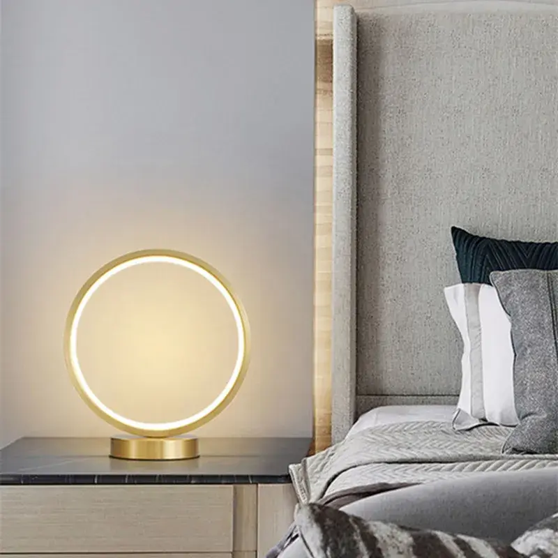 Lampe de table LED ronde dorée, chambre à coucher, salon, protection des yeux, moderne, atmosphère simple, éclairage de bureau d'étude de lecture