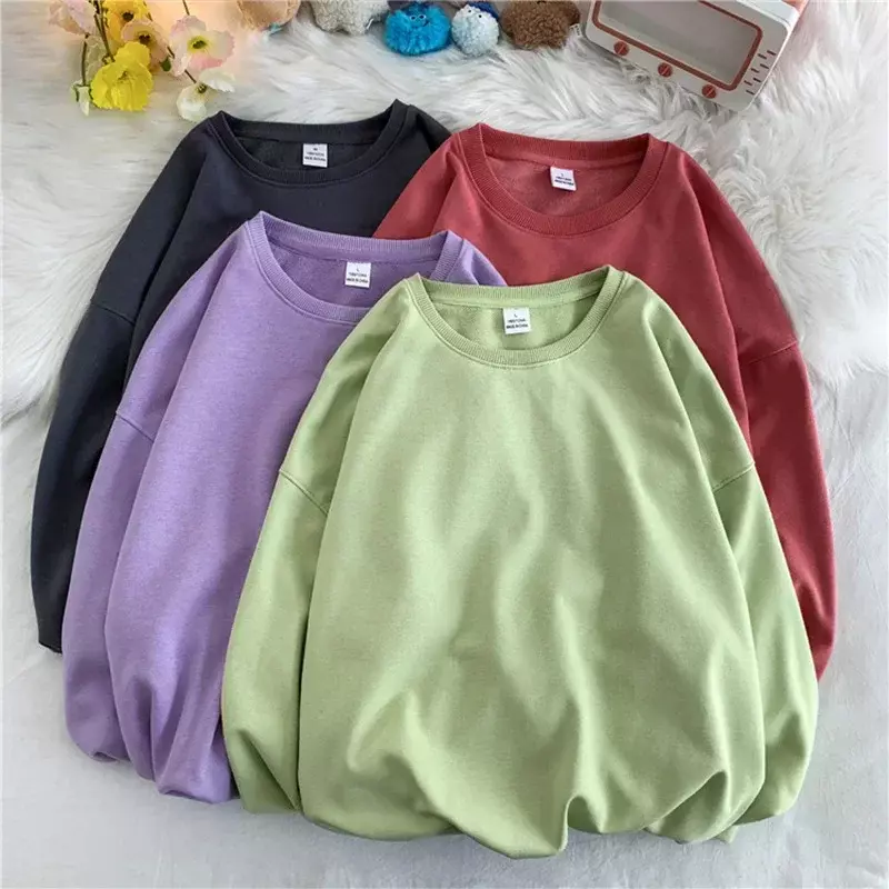 Spring and autumn warm small sweater round neck loose sportswear men and women with casual tops.