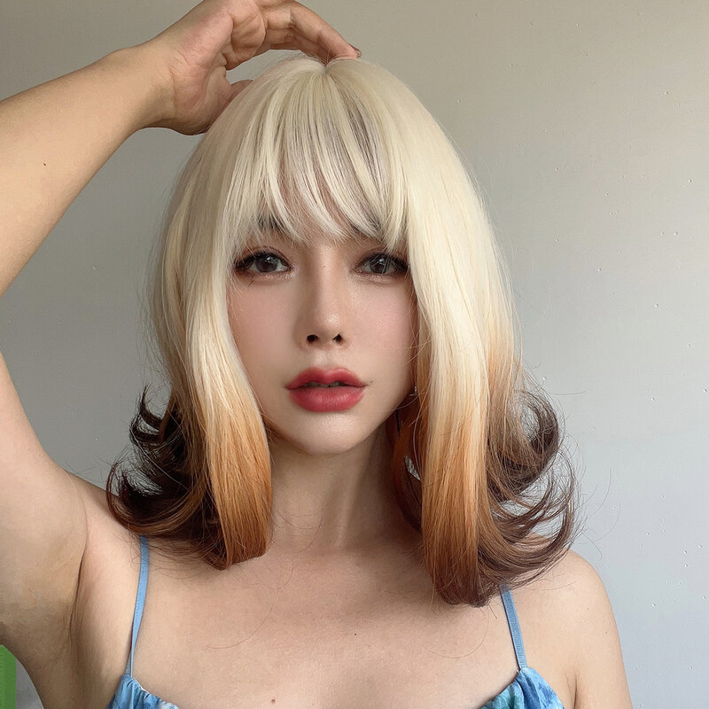 Krótkie proste włosy 14-Cal złoty syntetyczne kręcone włosy z gradientem z grzywką peruka odporne na włókna modne Cosplay Lolita peruki