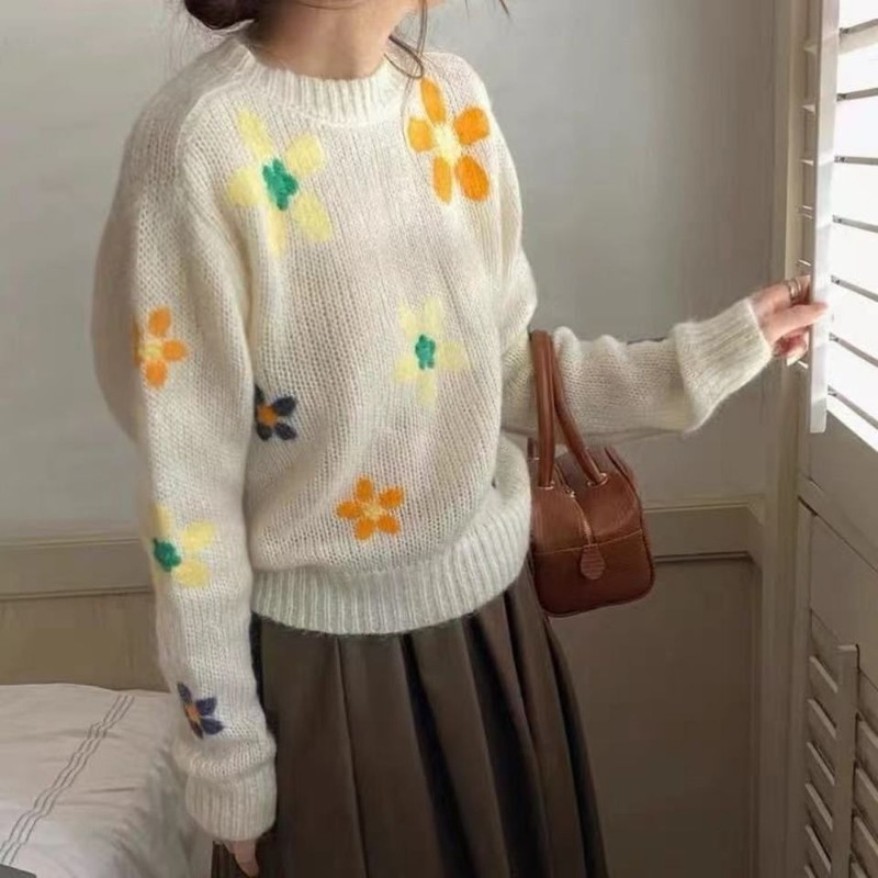 Round Neck Printed Pullover Sweater Western Style Loose 2023 Spring and Autumn New All-match Long-sleeved Knitted Top Women