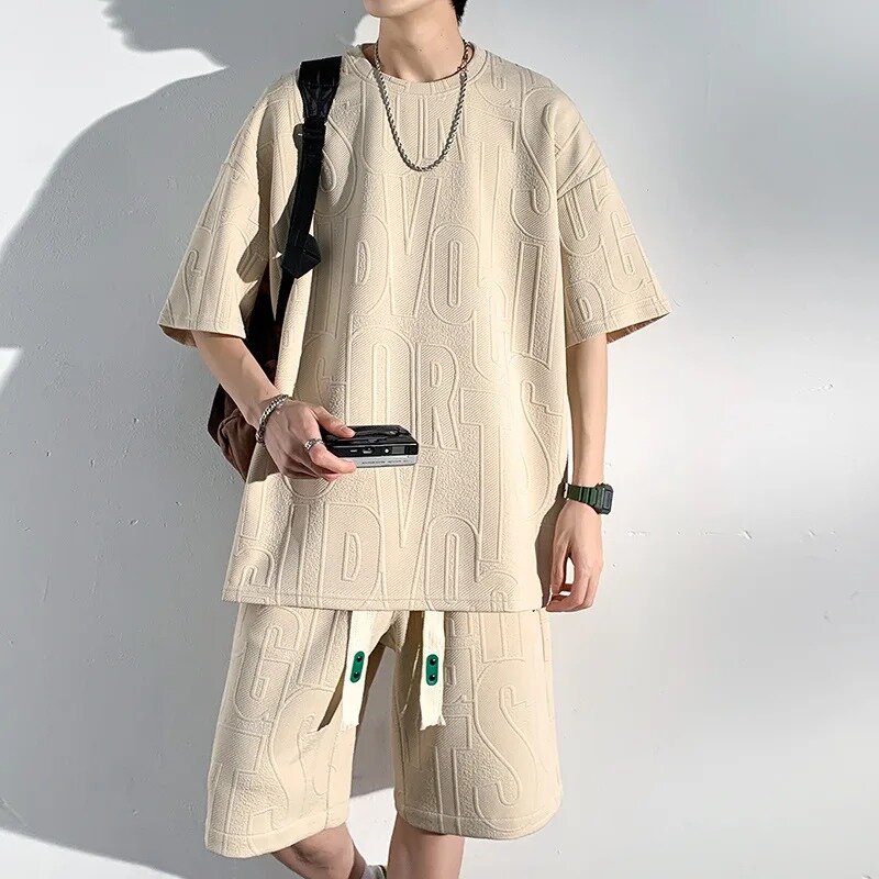 Camisetas com decote em O masculinas e conjuntos de calções largas, adolescentes respiráveis que tudo combina, rua alta, elegante e bonito, Harajuku, verão