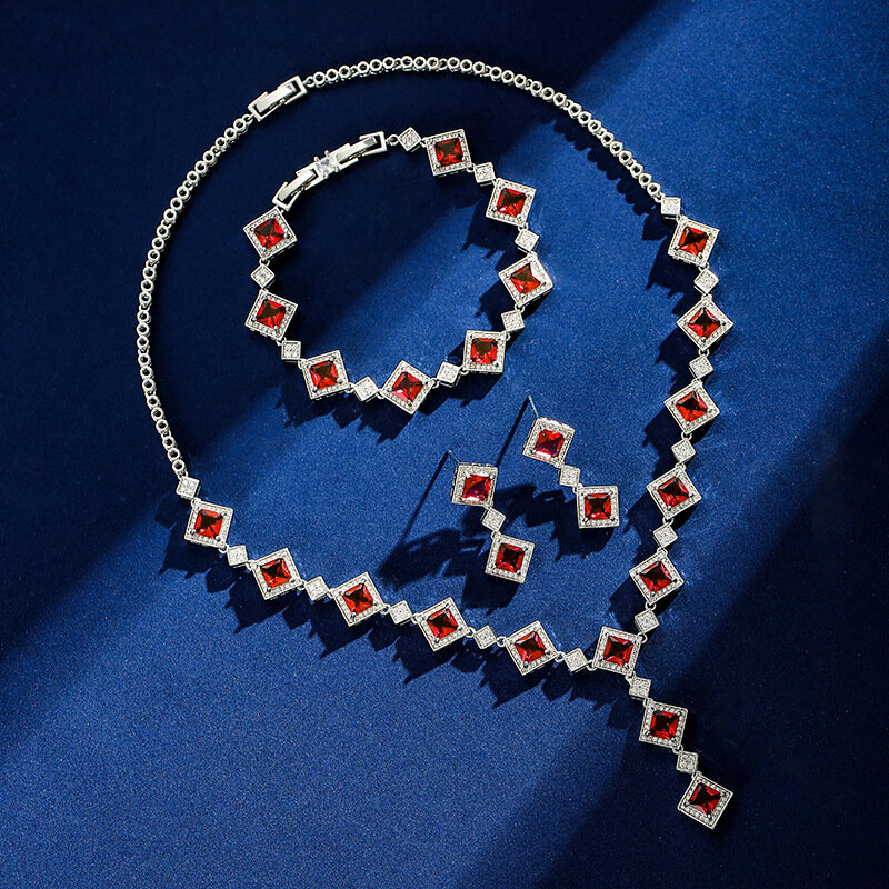 Цепочка с подвеской, браслет и серьги с синтетическим цирконом, 1 комплект