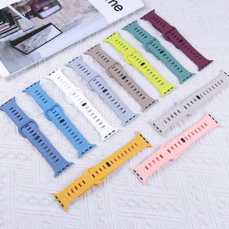 Soft Silicone Strap For Apple Watch Ultra 2 Band 49mm 44mm 45mm 40mm 41 42mm 38mm Sport Bracelet Watchband iWatch Serise 9 8 7 6