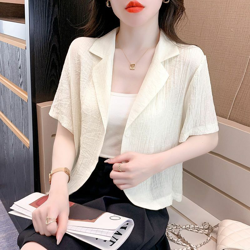 2024 Summer Elegant and High End, Simple Commuting and Leisure Versatile Solid Color Hollow Pit Stripe Short Sleeved Suit Coat