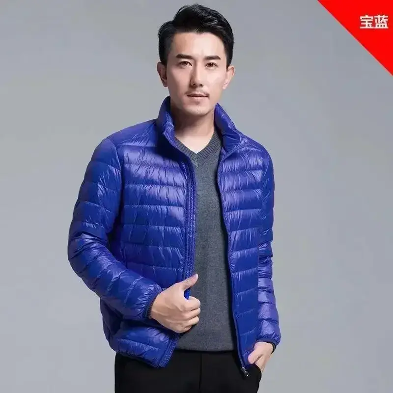 Chaqueta de plumón ligera y cálida para hombre, abrigo de cuello con capucha, corto y de mediana edad, talla grande