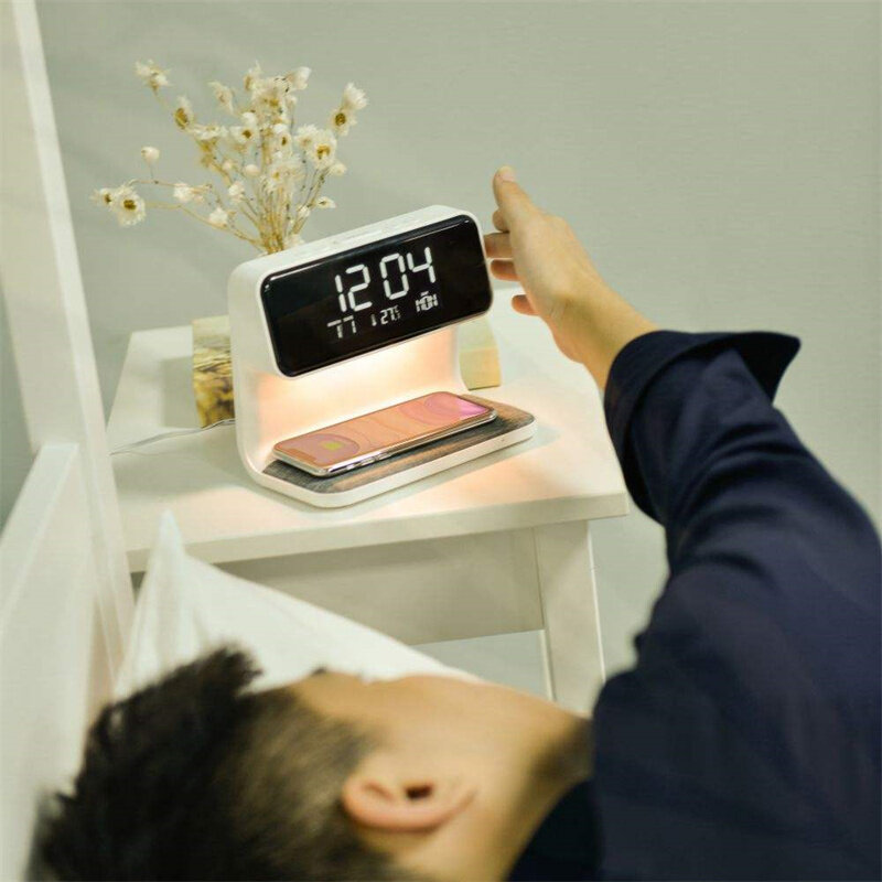 Creative 3 In 1 Bedside Lamp Wireless Charging LCD Screen Alarm Clock Wireless Phone Charger For Iphone  Smart Alarm Clock Lamp