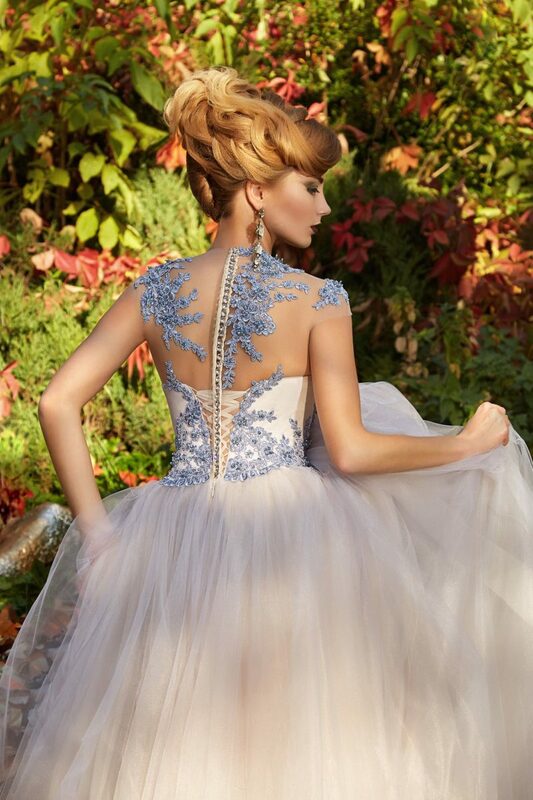Gaun malam applique renda Tulle indah gaun pesta tanpa lengan panjang selantai A-Line gaun Formal kancing ilusi Kru