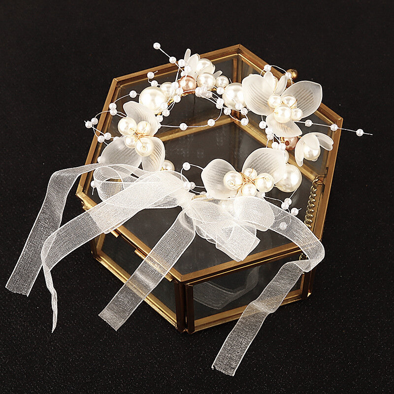 Bellissimi bambini polso corpetto perline braccialetto di fiori a mano con nastro sposa damigella d'onore polso corpetto accessorio di nozze