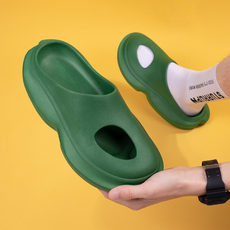 Główna ulica kapcie dla kobiet odkryte sandały z grubą podeszwą Hole Solid Black Green slajdy klapki 2022 letnie klapki męskie