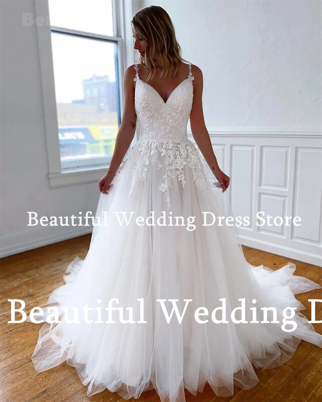 Beautiful Dress A-Line Tulle Wedding Dress Sexy Spaghetti Straps V-Neck Lace Appliques Floor-Length Boho Beach Prom Party Dress