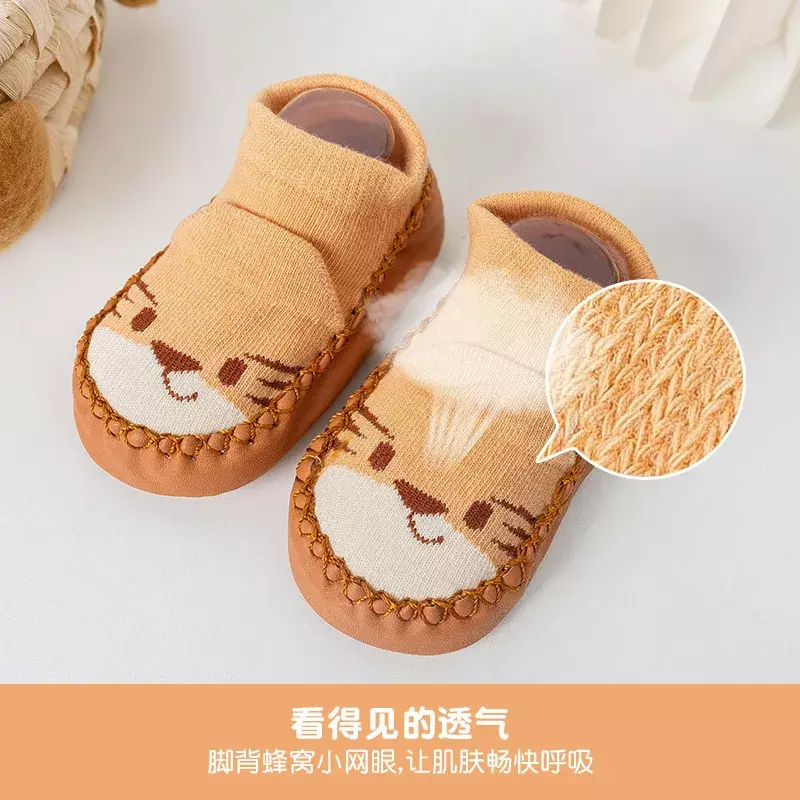 Baby Floor Shoes Autumn and Winter Cartoon Brims Floor Socks Soft Soles Anti Slip and Cool Insulation Toddlers Shoes