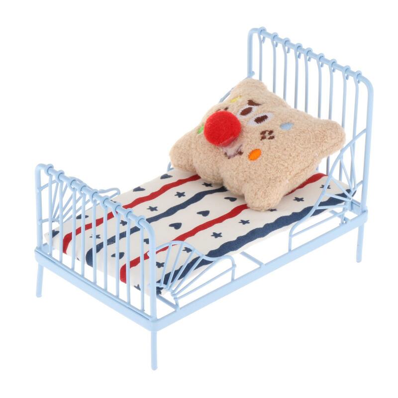 Миниатюрная кровать для кукольного домика в масштабе 1:12, аксессуары «сделай сам», имитация кукольного домика в масштабе 1:12, маленькая односпальная кровать для спальни, голубая кровать для детской комнаты