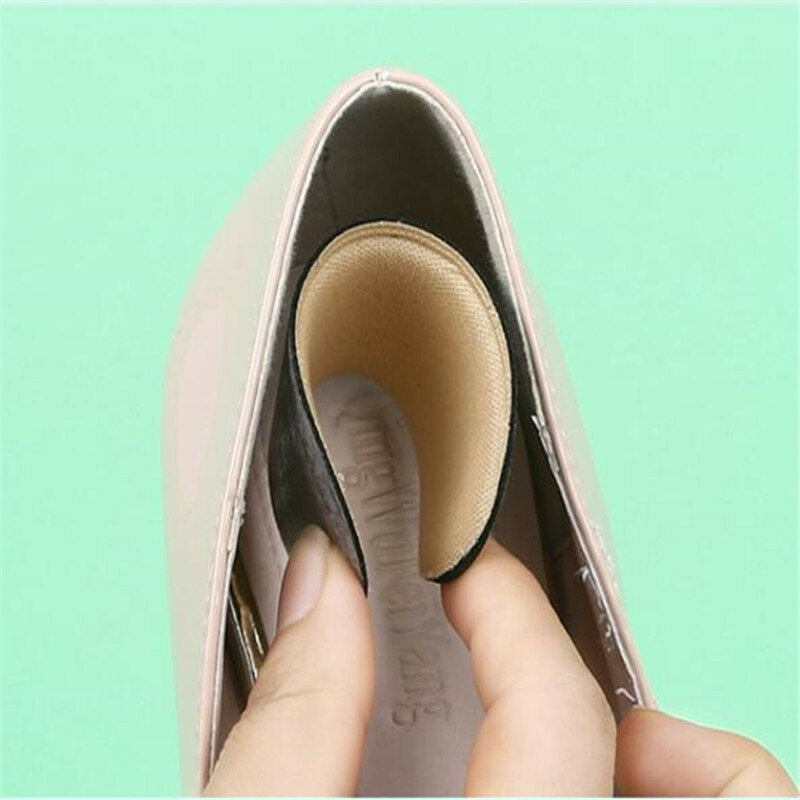 Bantalan hak spons tebal 2pcs, untuk sandal sepatu hak tinggi dapat disesuaikan sol dalam sisipan kaki