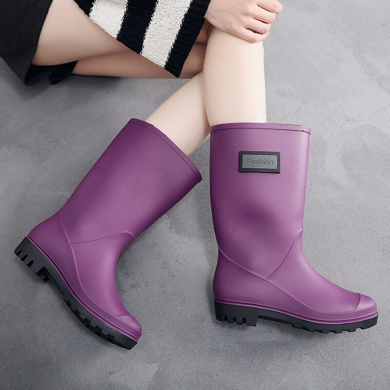Sapatos de borracha de plataforma impermeável para mulheres, botas de chuva de PVC, botas de cano médio, primavera